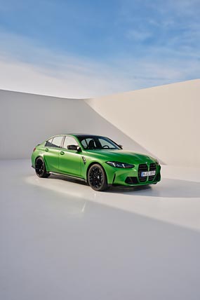 2025 BMW M3 Competition phone wallpaper thumbnail.