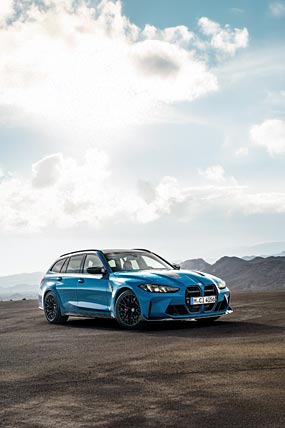 2025 BMW M3 CS Touring phone wallpaper thumbnail.