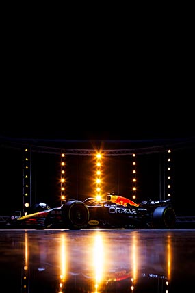 2025 Red Bull Racing RB21 phone wallpaper thumbnail.