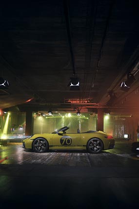 2025 Porsche 911 Spirit 70 Edition phone wallpaper thumbnail.