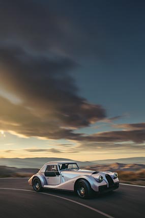 2026 Morgan Supersport phone wallpaper thumbnail.