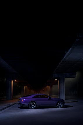 2026 Rolls-Royce Spectre Black Badge phone wallpaper thumbnail.